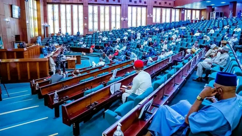 The House of Representatives has resolved to support the Federal Government with N648 million for six months by slashing their salaries by 50% to support food sufficiency across the country and to address the high cost of food.