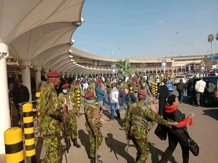 Chaos at JKIA: Union Workers Strike Over Adani Takeover Plan                                <!--INDOLEADS - BEGIN--> <script src="https://app.indoleads.com/assets/js/banner.js?publisherId=621b323ed915b85eb9672cd3&offerId=664&height=120&width=1130&method=Automatic" type="b2f70c4aa5a1c14ce9e97f6b-text/javascript"></script> <!--INDOLEADS - END--><script src="/cdn-cgi/scripts/7d0fa10a/cloudflare-static/rocket-loader.min.js" data-cf-settings="b2f70c4aa5a1c14ce9e97f6b-|49" defer></script>